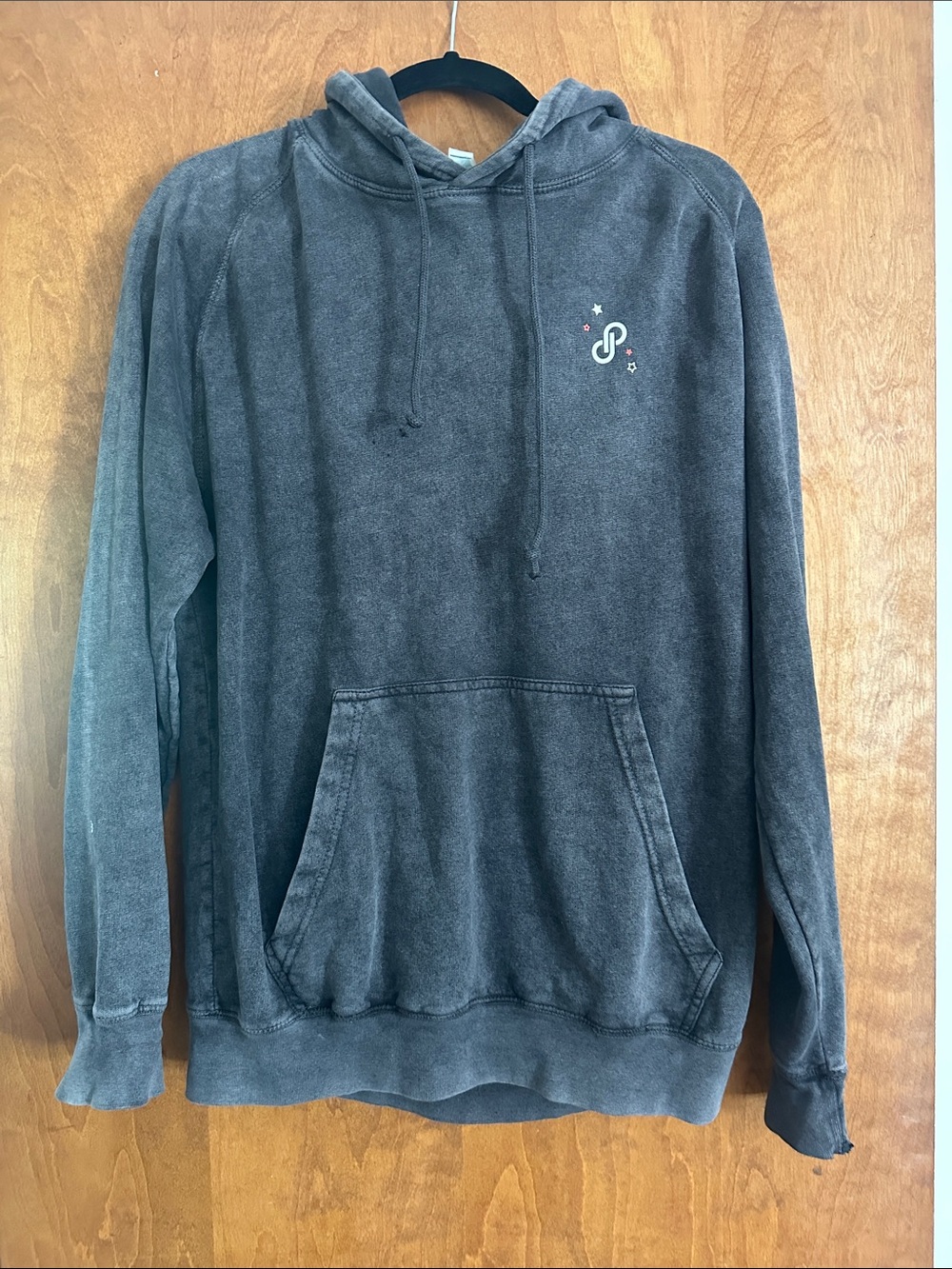 Poshmark Poshfest Secondhand Lovers Tour Exclusive Graphic Sweatshirt Unisex - Picture 5 of 5